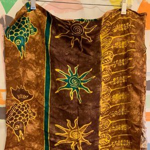 TROPICAL SARONG, Size 44 x 60, Cotton/Rayon Blend, Fish and Sunburst Batik Wear
